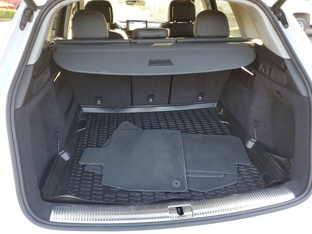 used 2021 Audi Q5 car, priced at $27,490