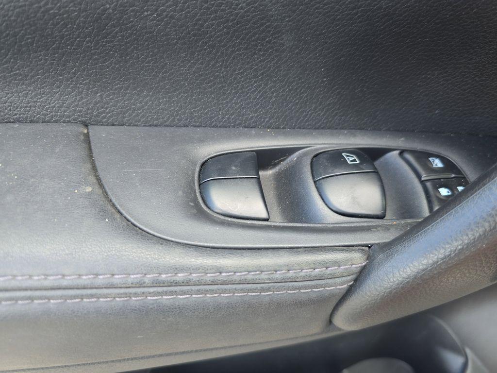 used 2020 Nissan Rogue Sport car, priced at $17,490