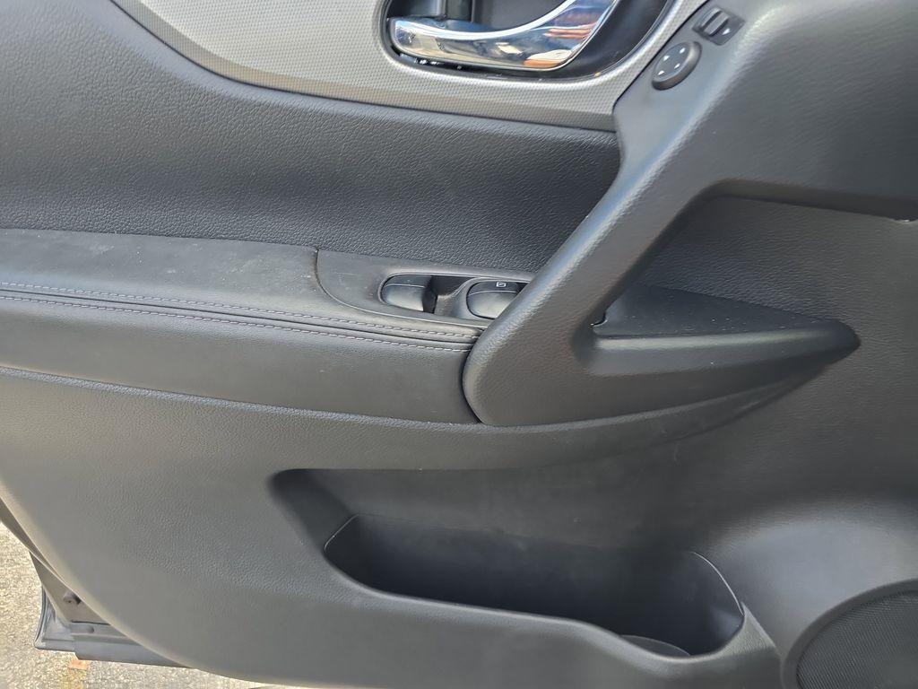 used 2020 Nissan Rogue Sport car, priced at $17,490