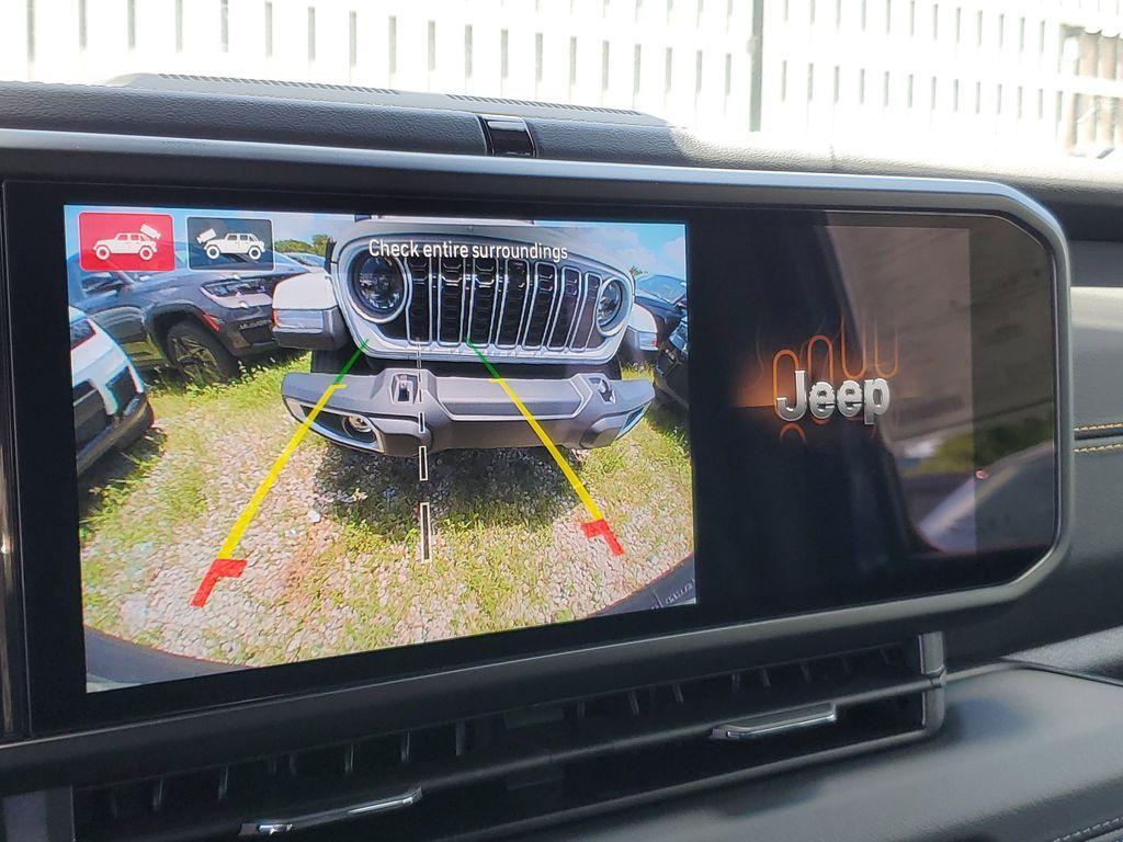 new 2025 Jeep Wrangler car, priced at $46,045