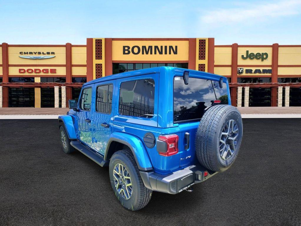 new 2025 Jeep Wrangler car, priced at $46,045
