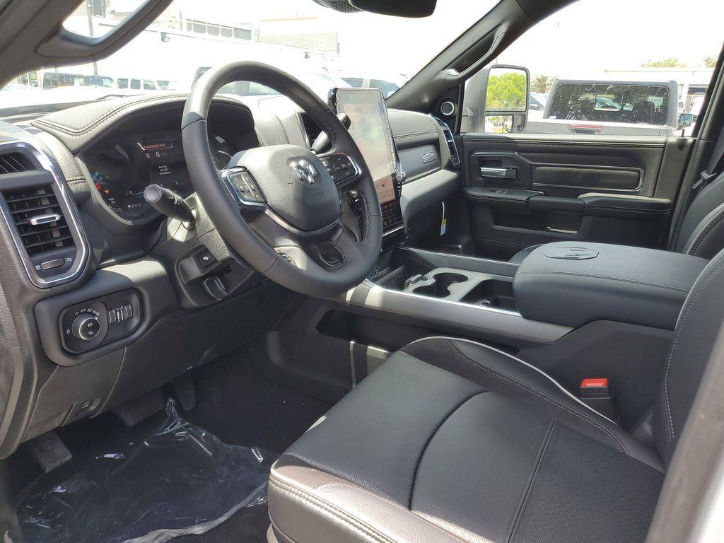 new 2025 Ram 3500 car, priced at $76,360