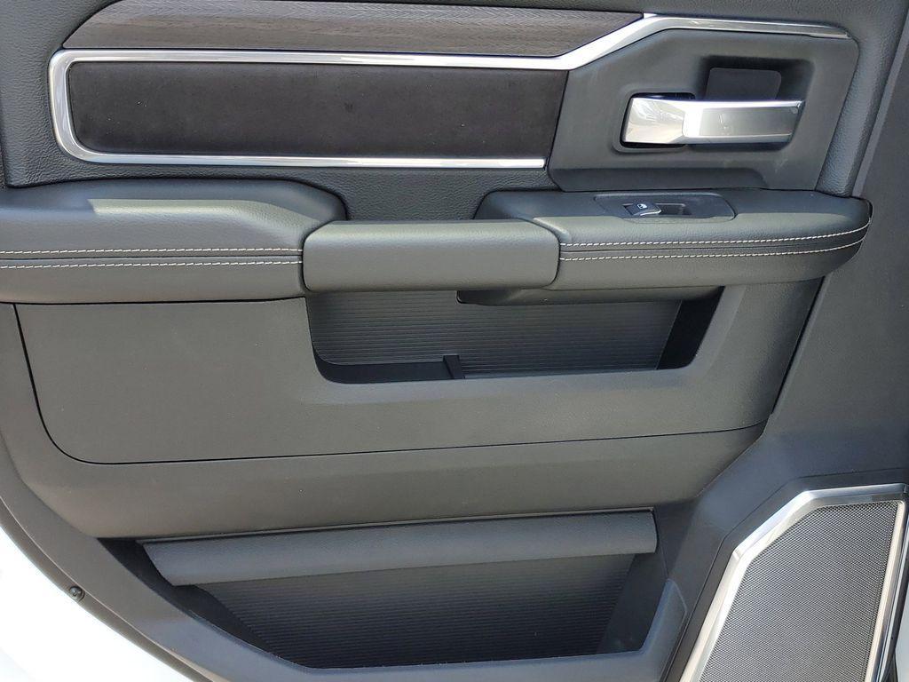 new 2025 Ram 3500 car, priced at $76,360