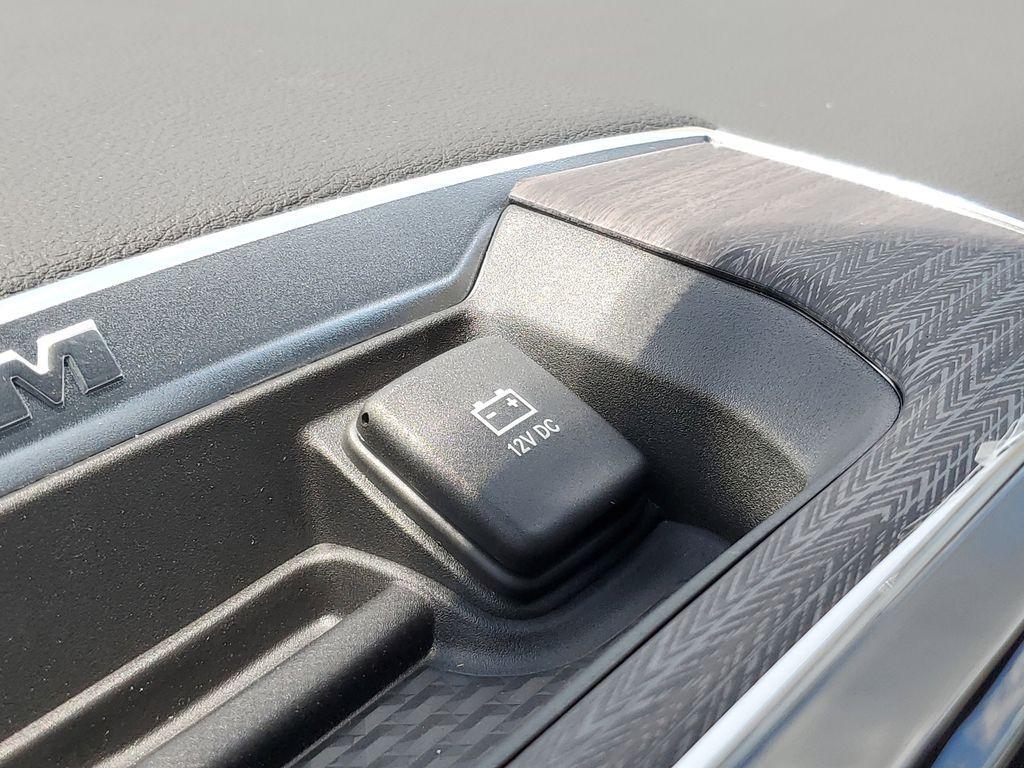 new 2025 Ram 3500 car, priced at $76,360