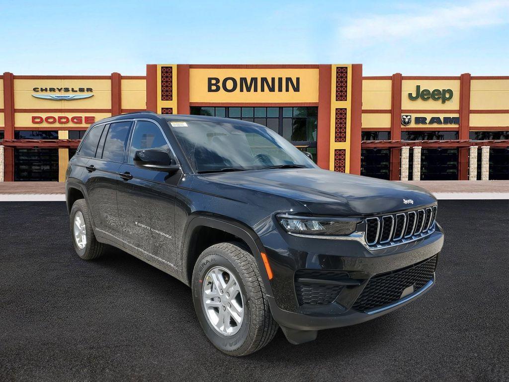 new 2025 Jeep Grand Cherokee car, priced at $31,625