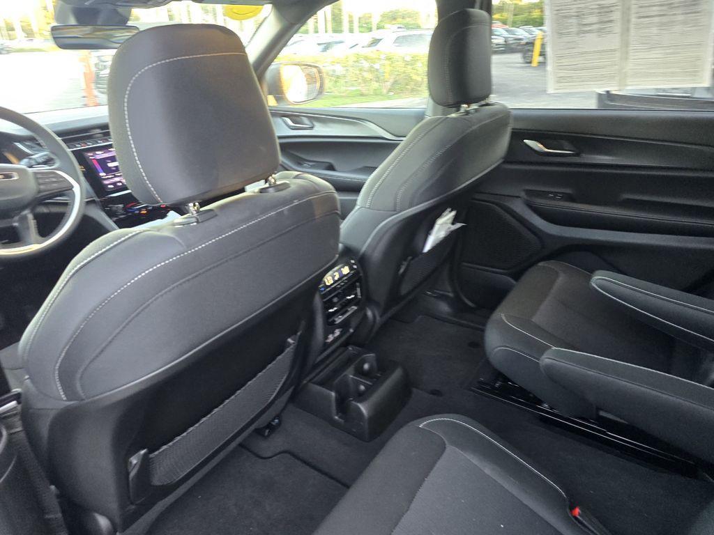 used 2025 Jeep Grand Cherokee L car, priced at $32,990