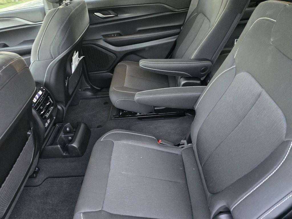 used 2025 Jeep Grand Cherokee L car, priced at $32,990