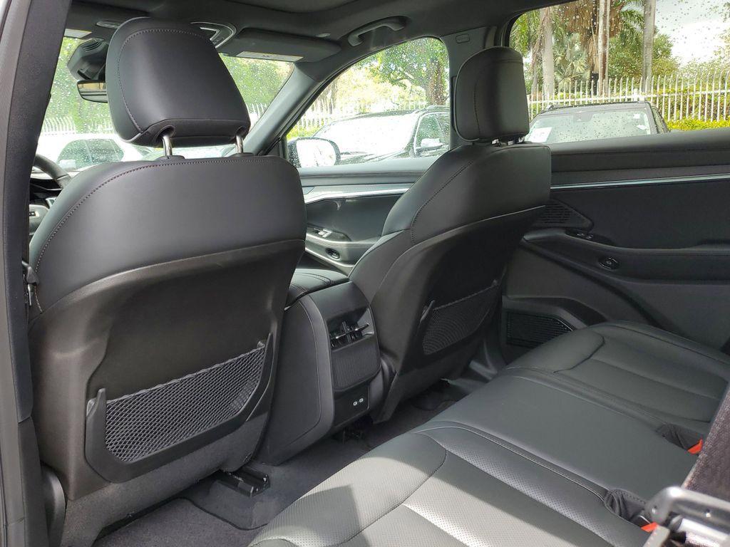 new 2025 Jeep Wagoneer S car, priced at $60,290