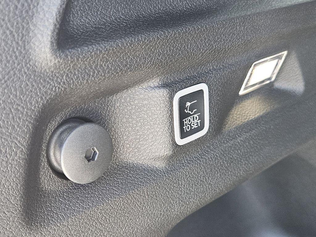 new 2025 Jeep Grand Cherokee L car, priced at $41,835