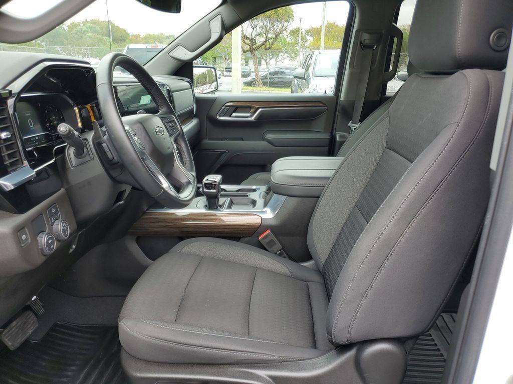 used 2024 Chevrolet Silverado 1500 car, priced at $38,490