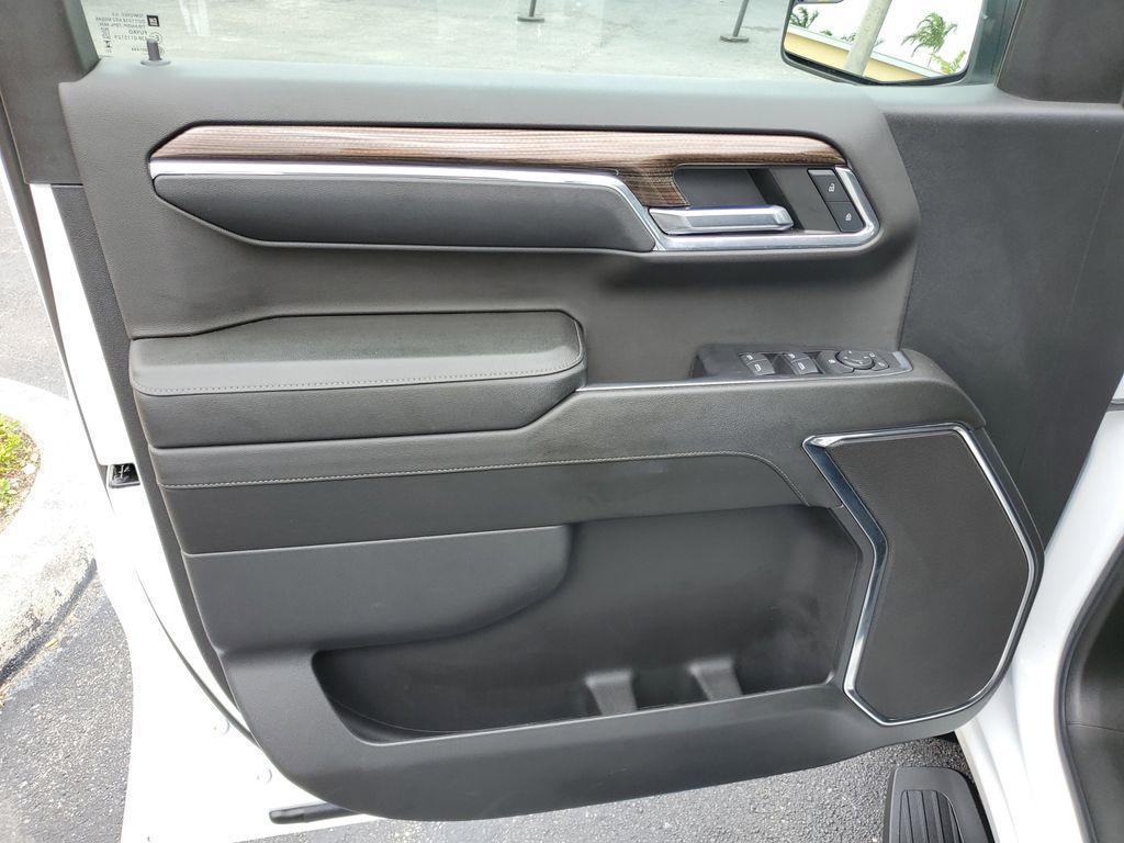 used 2024 Chevrolet Silverado 1500 car, priced at $38,490