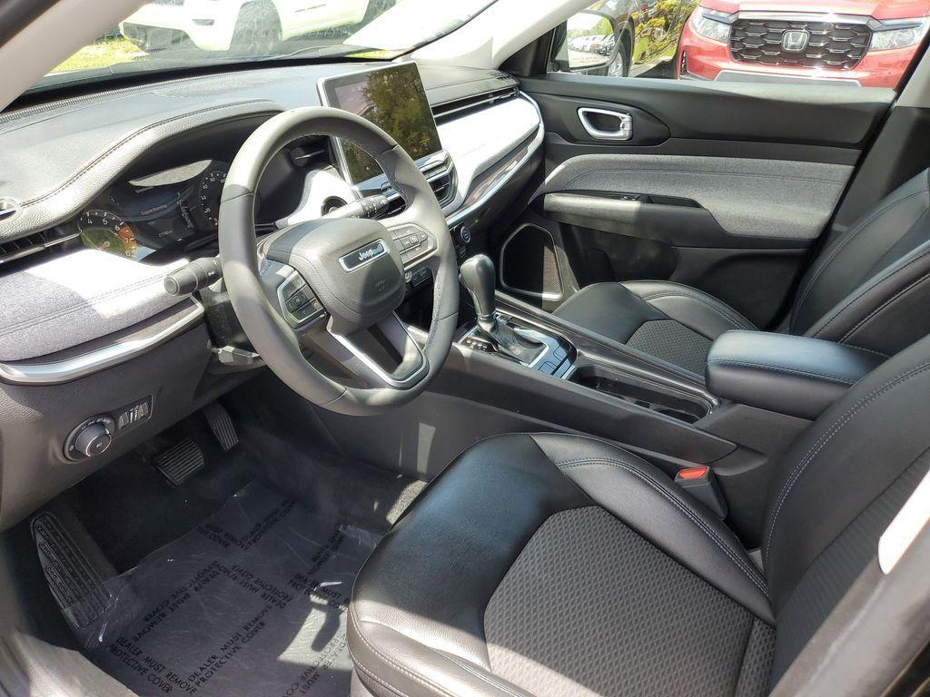 used 2022 Jeep Compass car, priced at $17,490