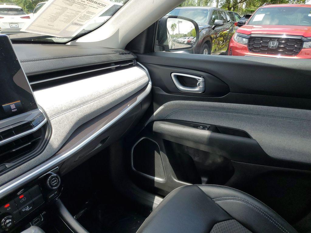 used 2022 Jeep Compass car, priced at $17,490