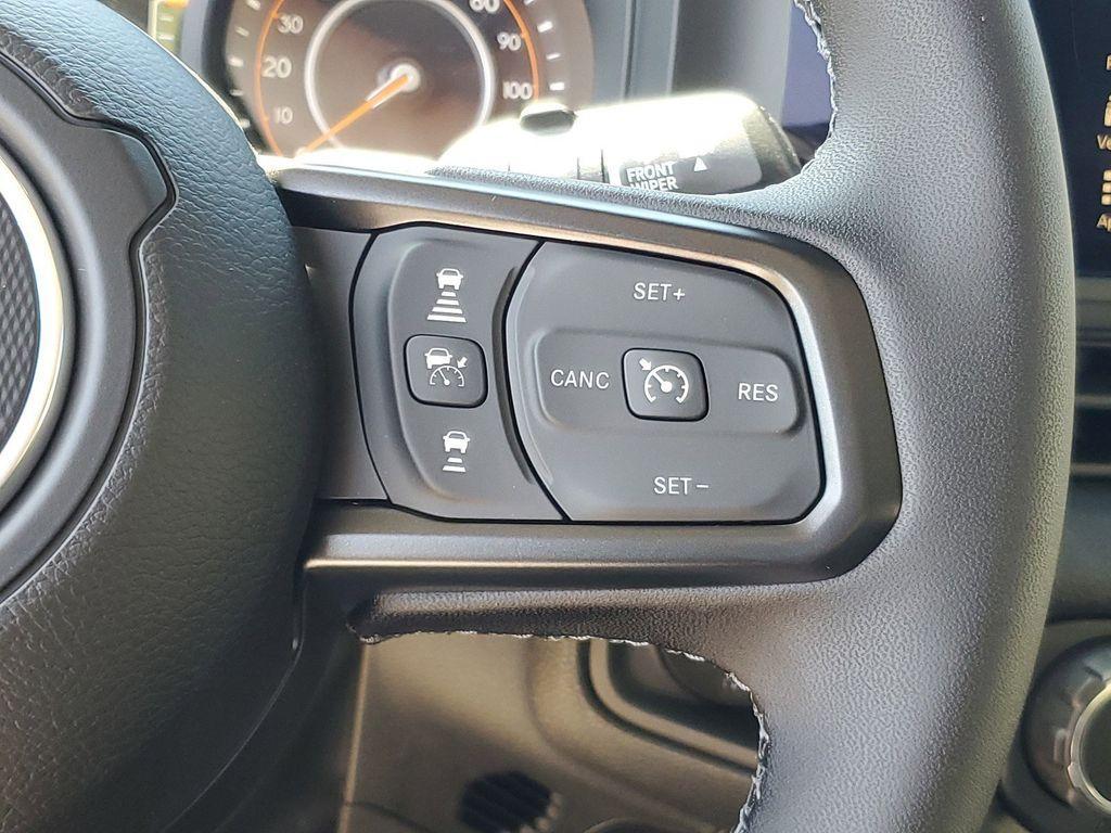 new 2025 Jeep Wrangler car, priced at $34,875