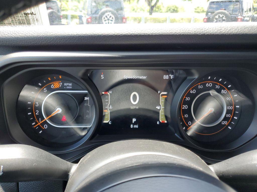 new 2025 Jeep Wrangler car, priced at $42,316