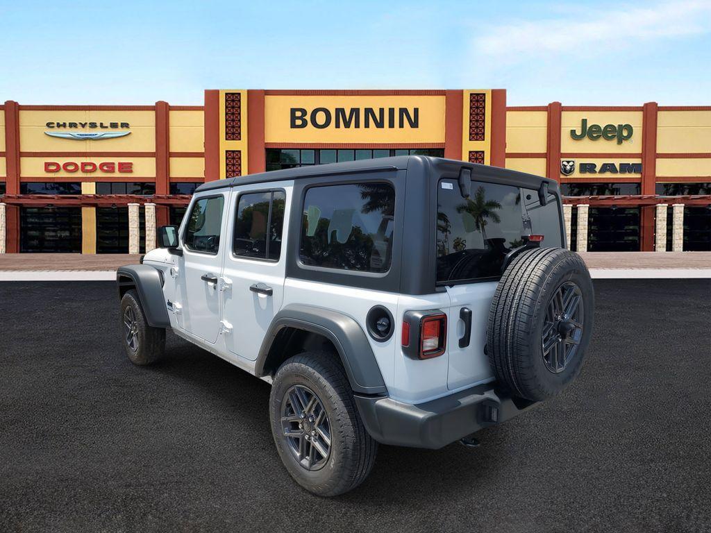 new 2025 Jeep Wrangler car, priced at $42,316