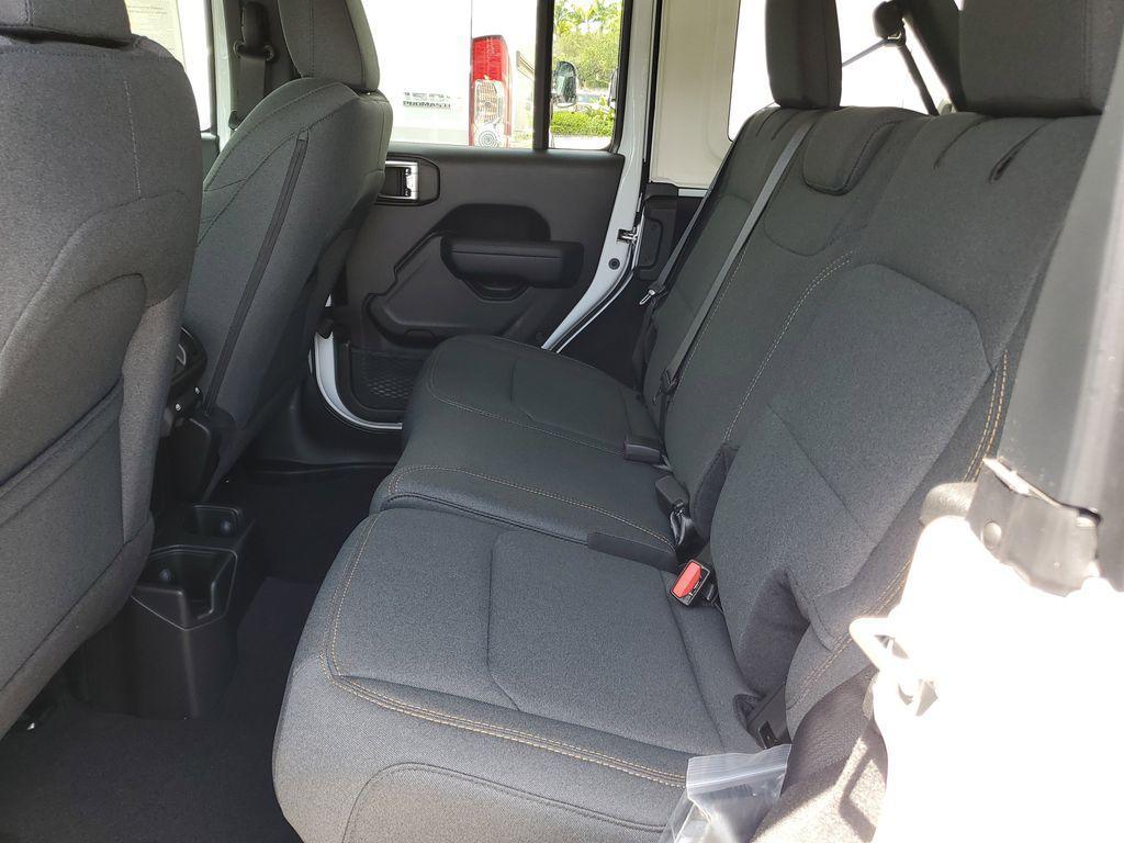 new 2025 Jeep Wrangler car, priced at $42,316