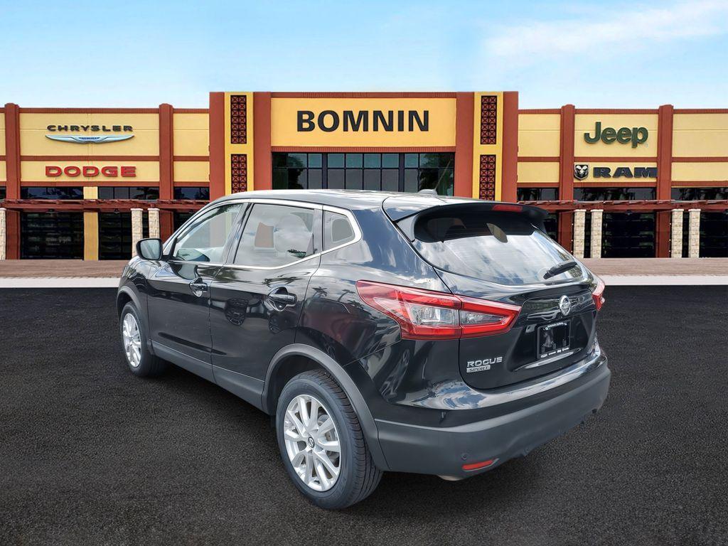used 2022 Nissan Rogue Sport car, priced at $16,990