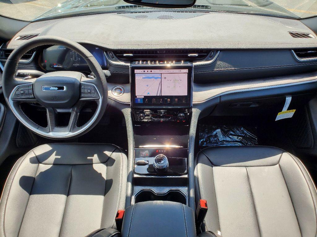 new 2025 Jeep Grand Cherokee L car, priced at $38,920