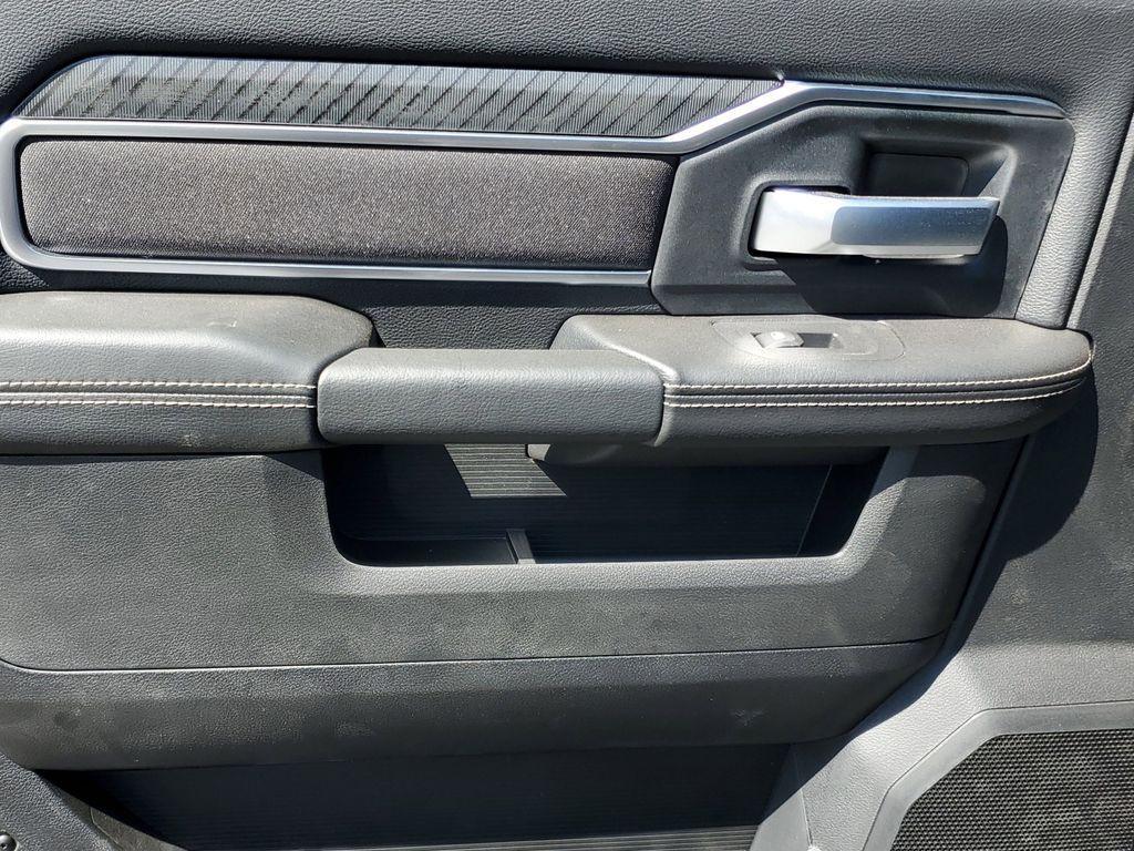 new 2025 Ram 2500 car, priced at $61,620