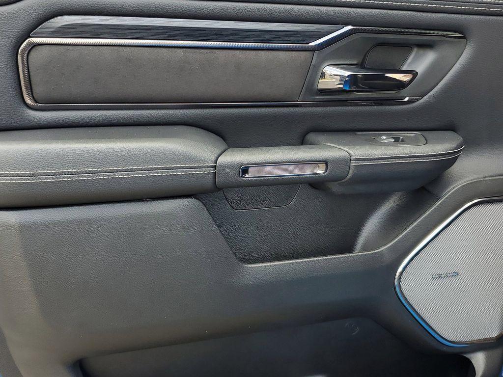 new 2025 Ram 1500 car, priced at $53,770