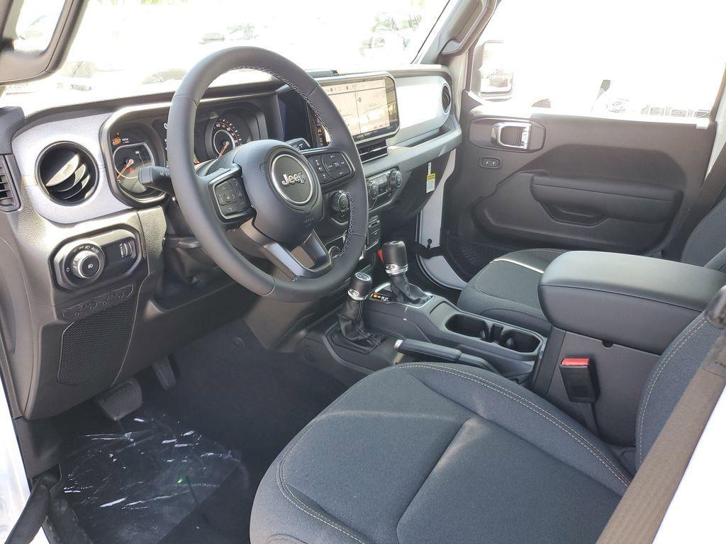 new 2025 Jeep Wrangler car, priced at $39,481