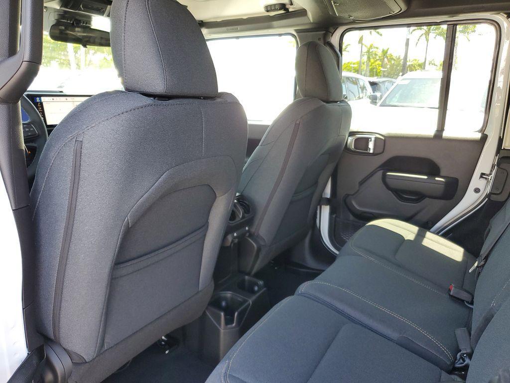 new 2025 Jeep Wrangler car, priced at $39,481