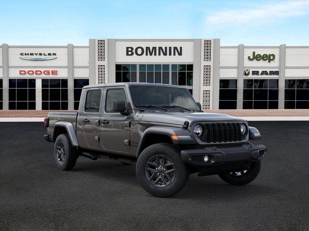 new 2025 Jeep Gladiator car, priced at $42,251