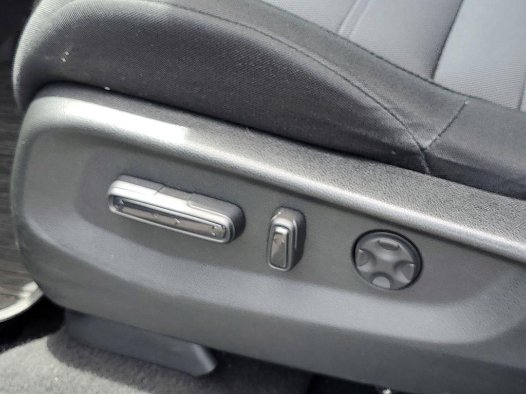 used 2017 Honda CR-V car, priced at $15,690