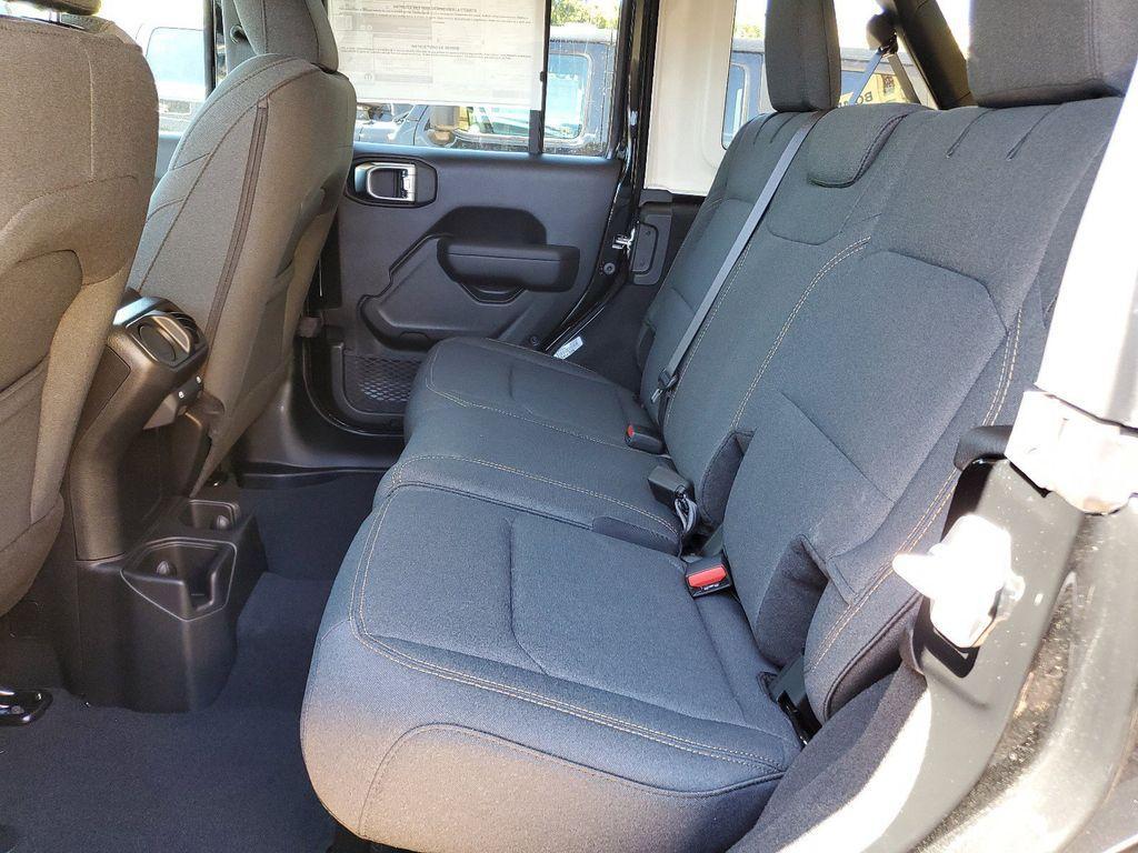 new 2025 Jeep Wrangler car, priced at $40,842