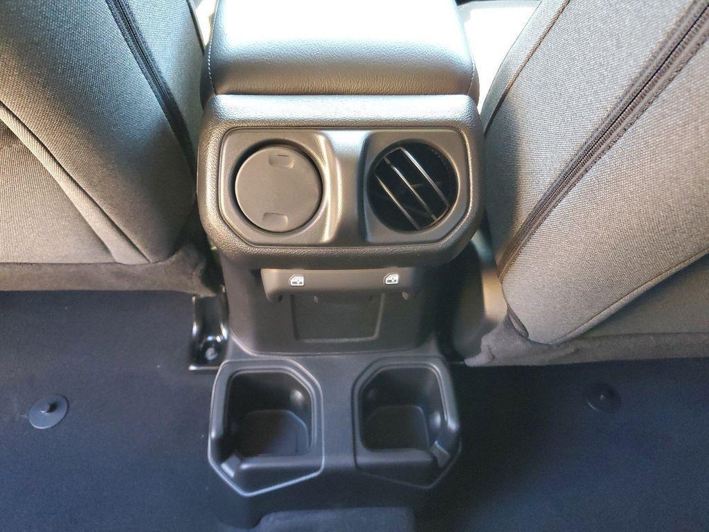 new 2025 Jeep Wrangler car, priced at $40,842