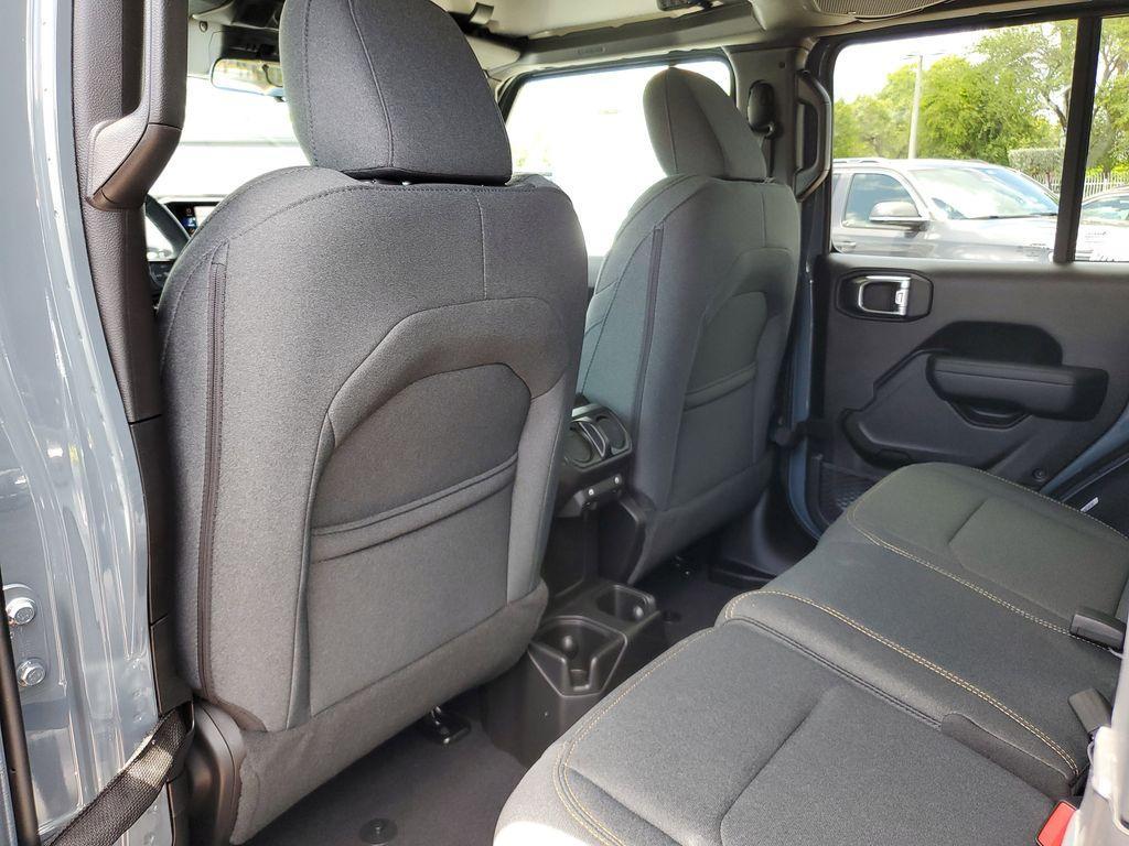 new 2025 Jeep Wrangler car, priced at $41,216