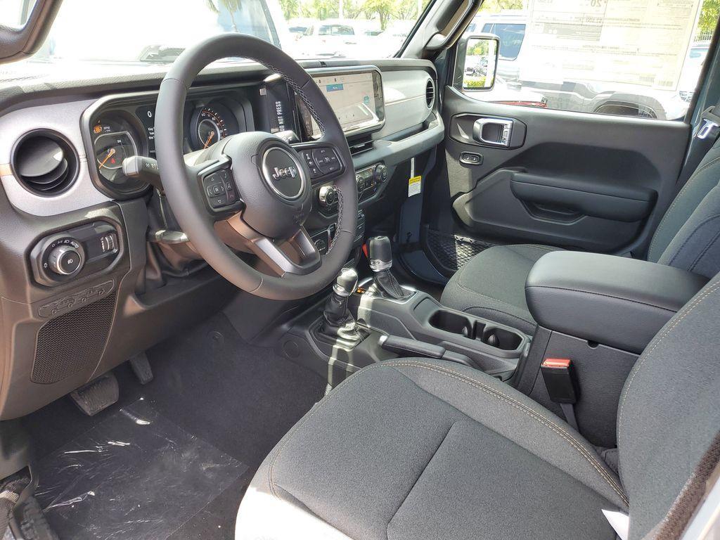 new 2025 Jeep Wrangler car, priced at $41,216