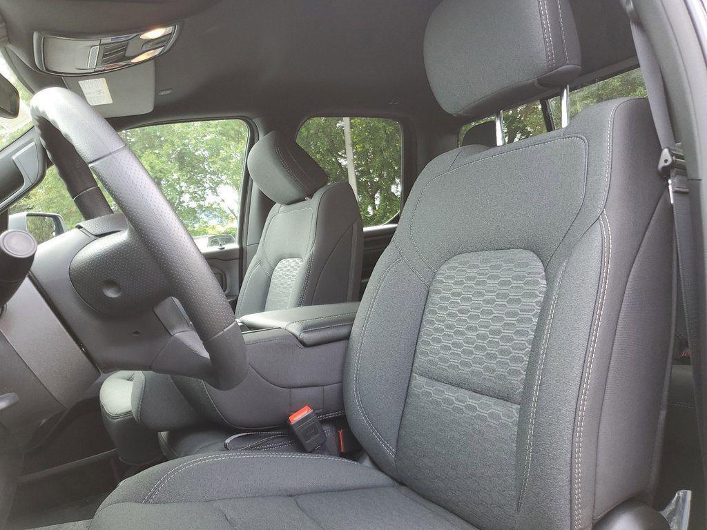 new 2025 Ram 1500 car, priced at $32,530