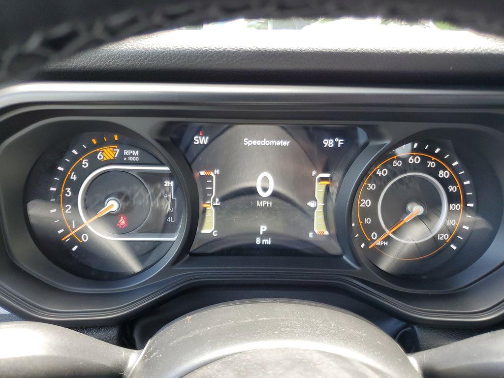 new 2025 Jeep Wrangler car, priced at $43,276