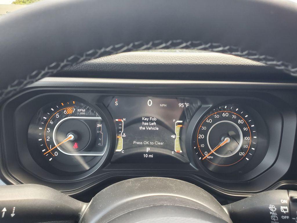 new 2025 Jeep Wrangler car, priced at $39,000