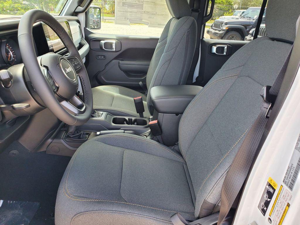 new 2025 Jeep Wrangler car, priced at $39,000