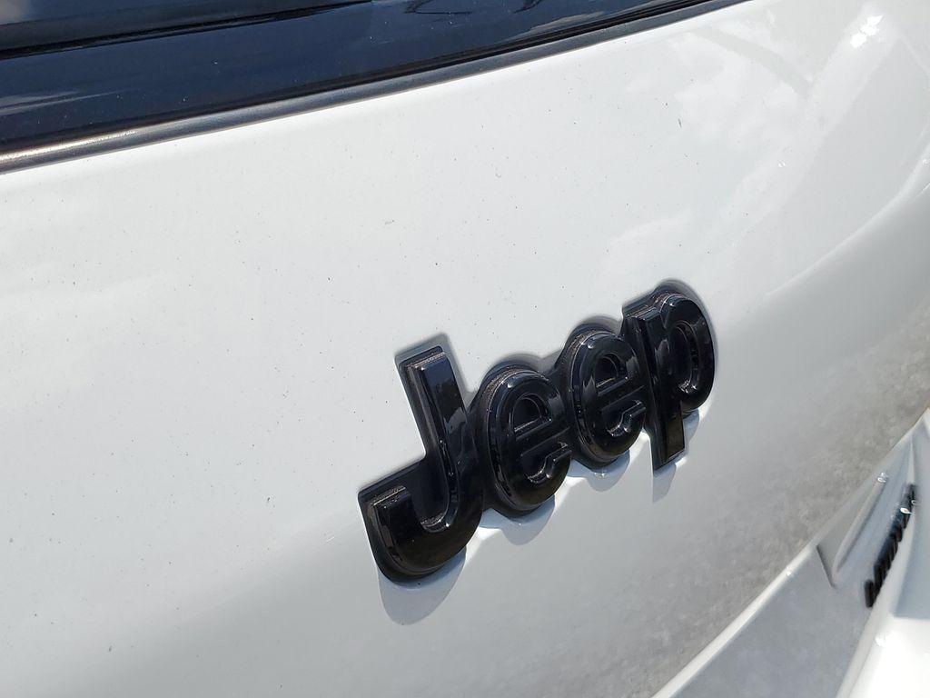 new 2025 Jeep Grand Cherokee L car, priced at $43,132