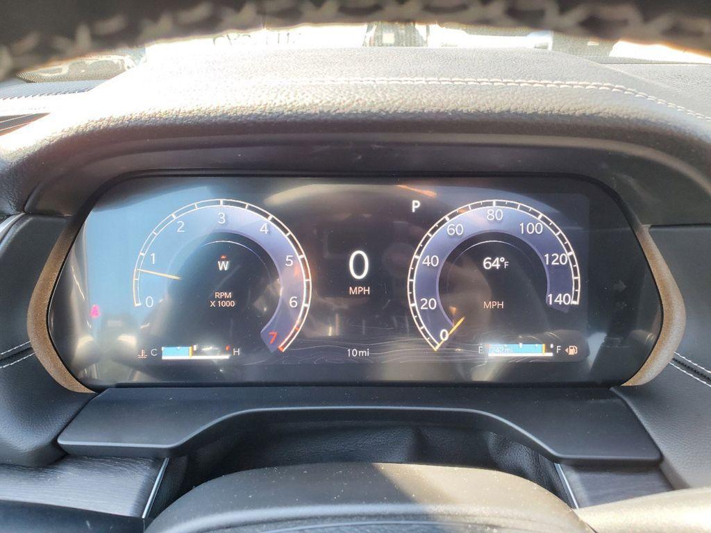 new 2025 Jeep Grand Cherokee car, priced at $41,991