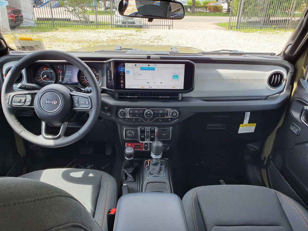 new 2025 Jeep Wrangler car, priced at $45,680