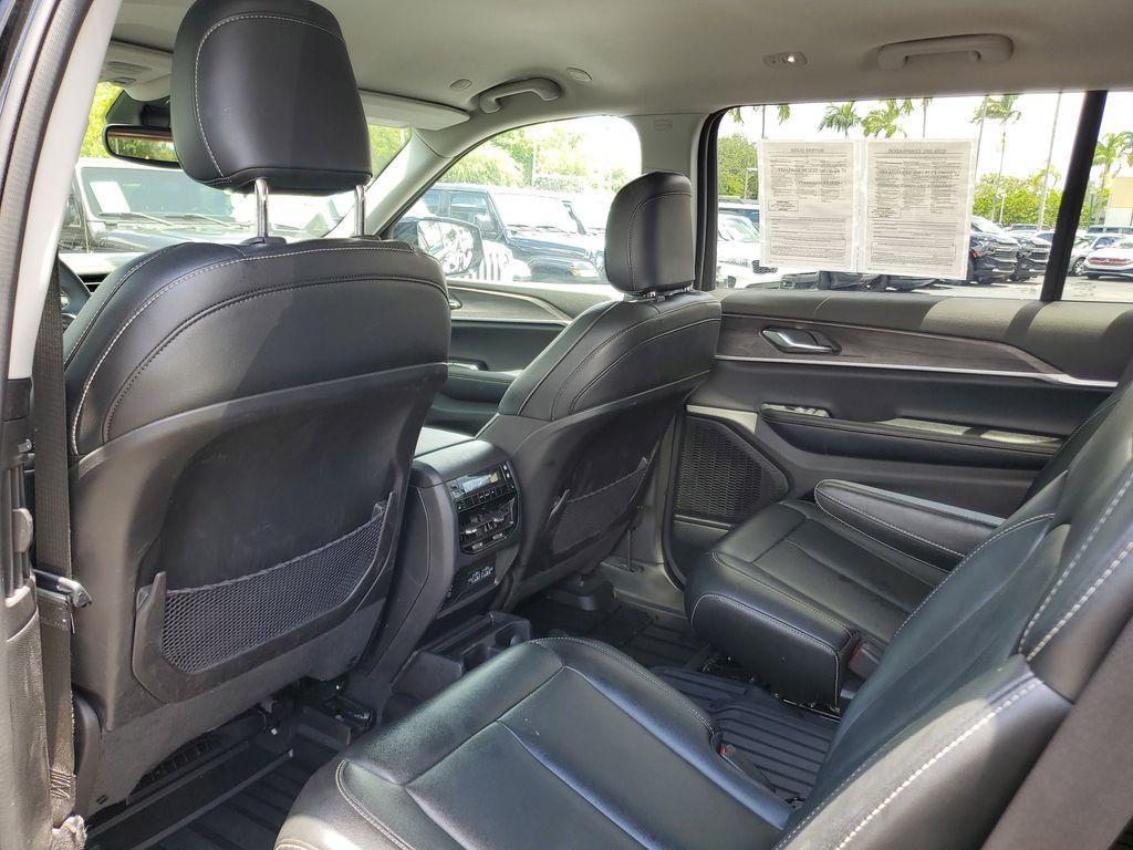 used 2024 Jeep Grand Cherokee L car, priced at $29,490