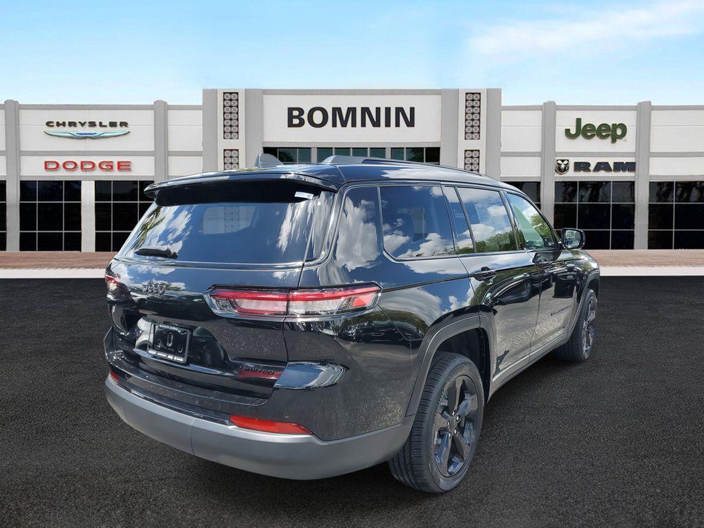 used 2024 Jeep Grand Cherokee L car, priced at $29,490