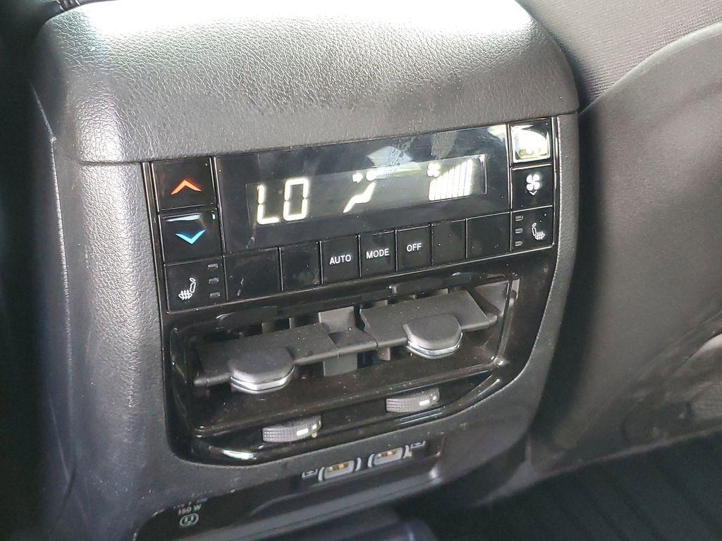 used 2024 Jeep Grand Cherokee L car, priced at $29,490