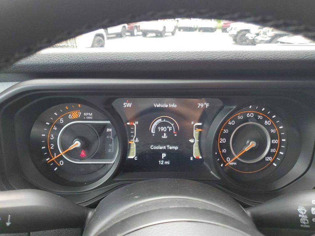 new 2025 Jeep Wrangler car, priced at $43,715