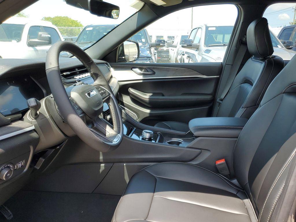 new 2025 Jeep Grand Cherokee L car, priced at $43,727