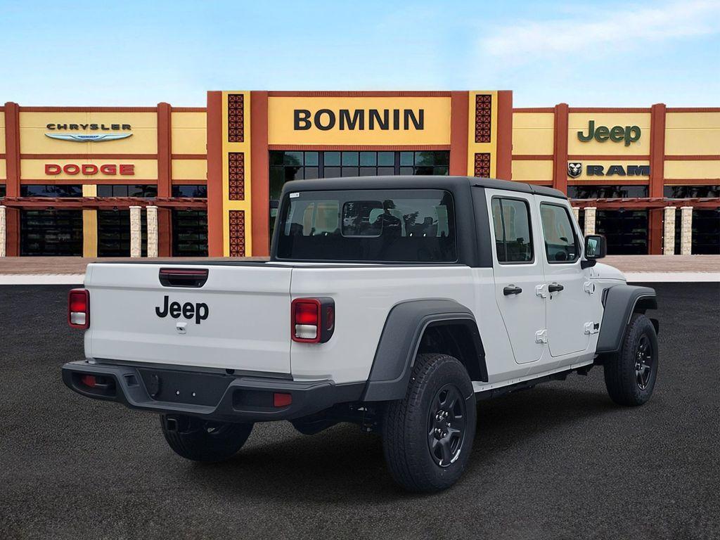 new 2024 Jeep Gladiator car, priced at $30,775