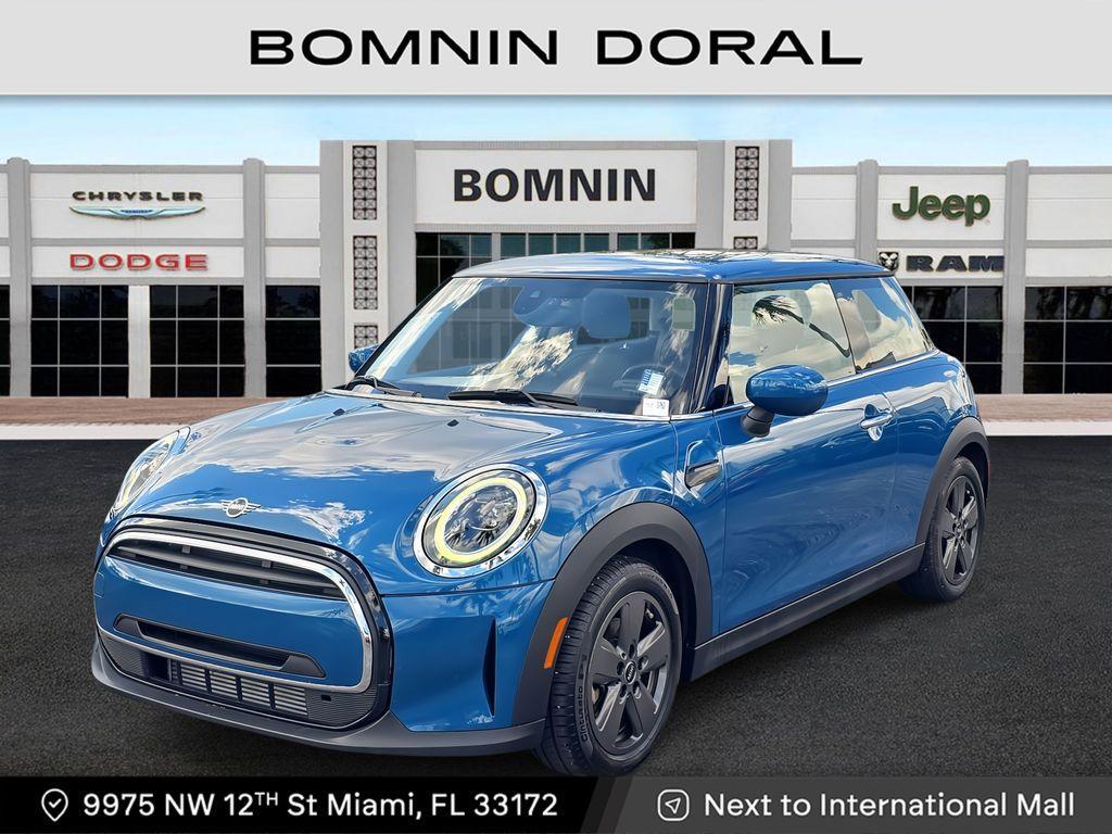 used 2024 MINI Hardtop car, priced at $22,490