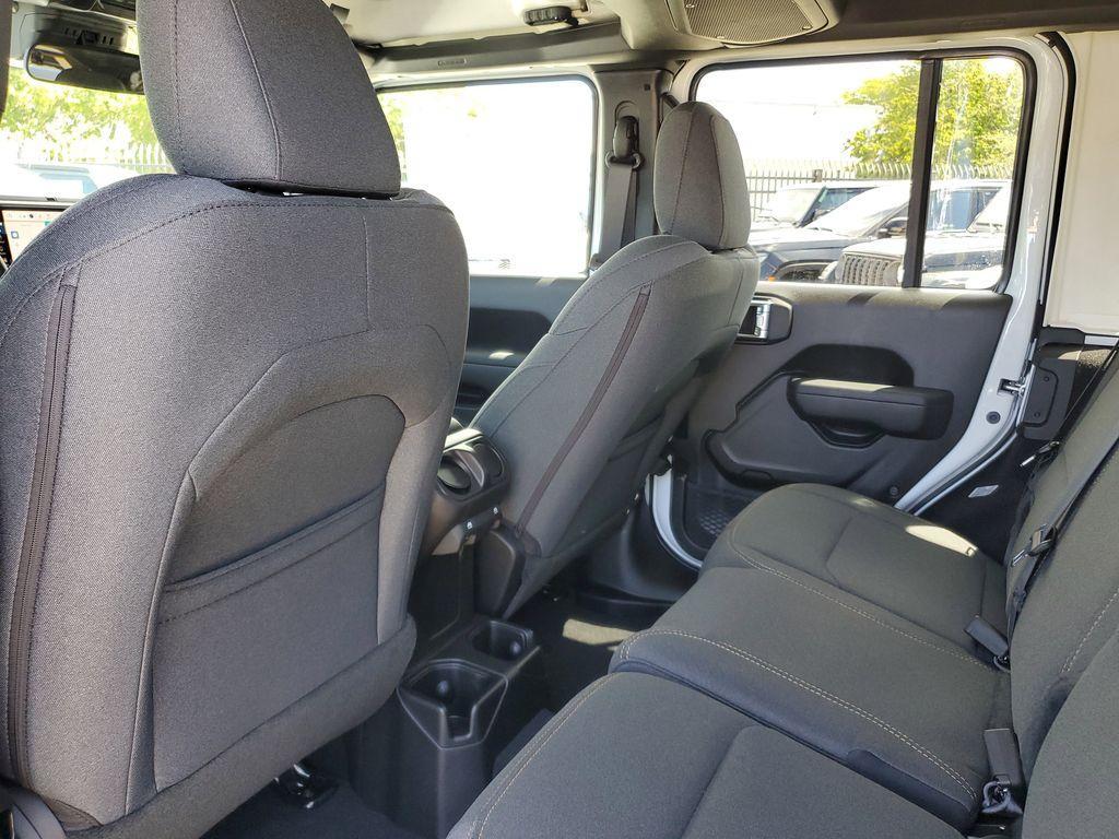 new 2025 Jeep Wrangler car, priced at $39,481