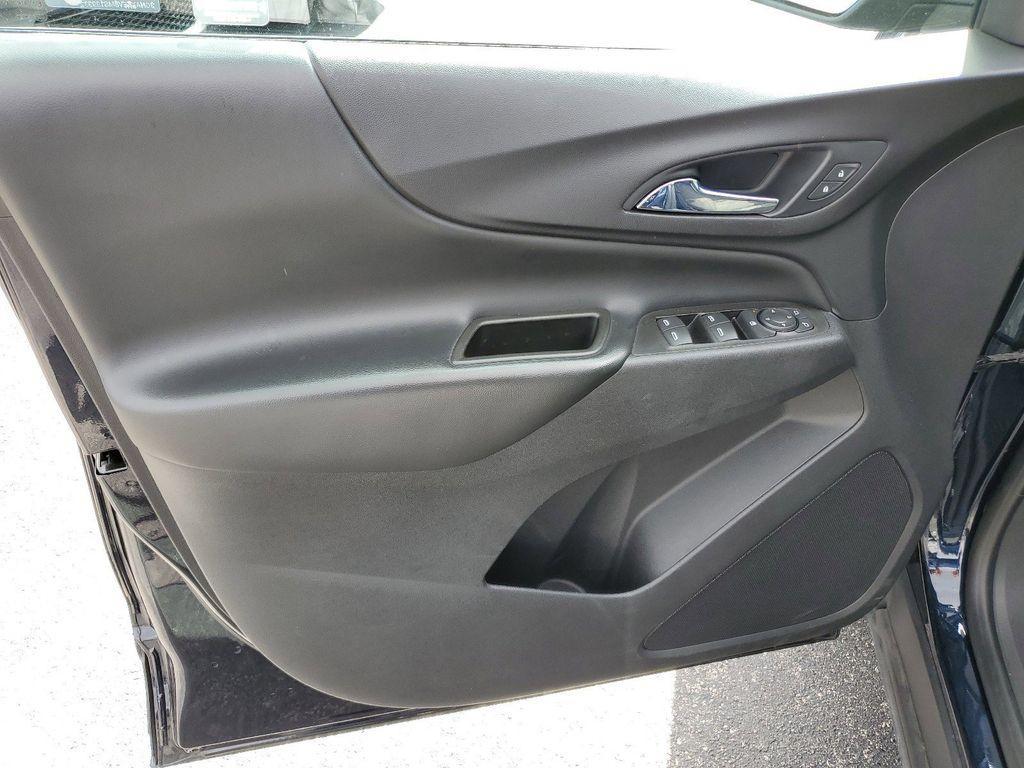 used 2021 Chevrolet Equinox car, priced at $14,990