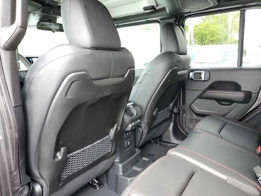 new 2025 Jeep Wrangler car, priced at $55,895